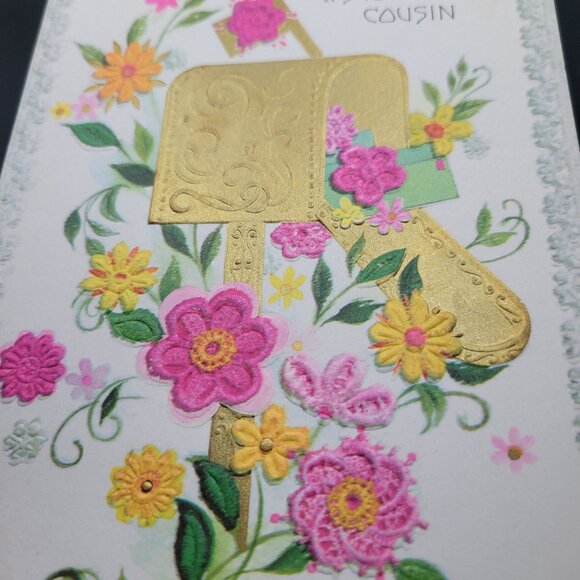 Birthday Card For Cousin With Floral Embossed Mailbox Design Unused - Picture 6 of 6